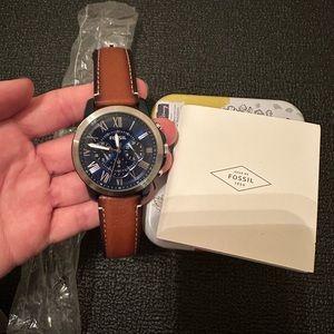 NWT Men’s Fossil watch